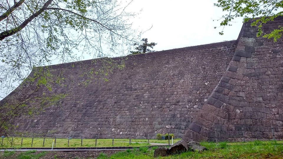 仙台のたてものと石