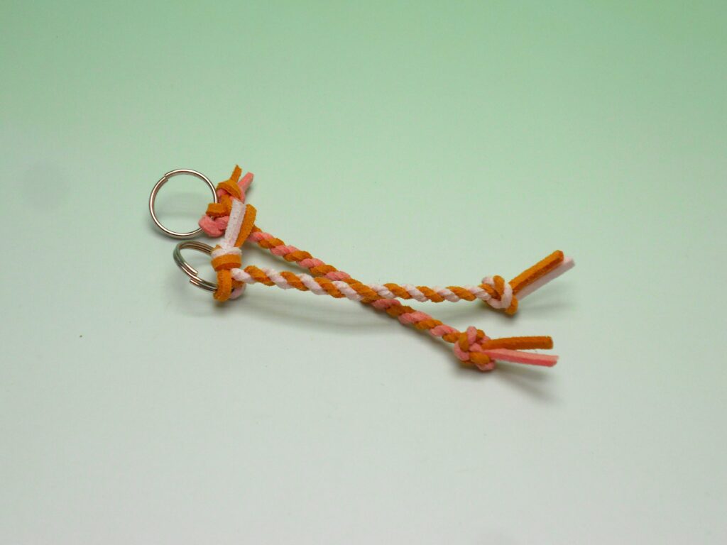 ［春休み特別イベント］ よりよりストラップをつくろう