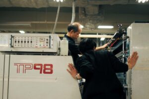 事業レビュー｜社会実装へ向けて：福祉領域用のインク開発／Foraging “SENDAI” Colors：仙台の“色”を探す／持続可能な顔料とメディウムの開発